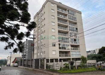 Apartamento com 74m², 2 dormitórios, 1 vaga, no bairro Vinhedos em Caxias do Sul para Alugar