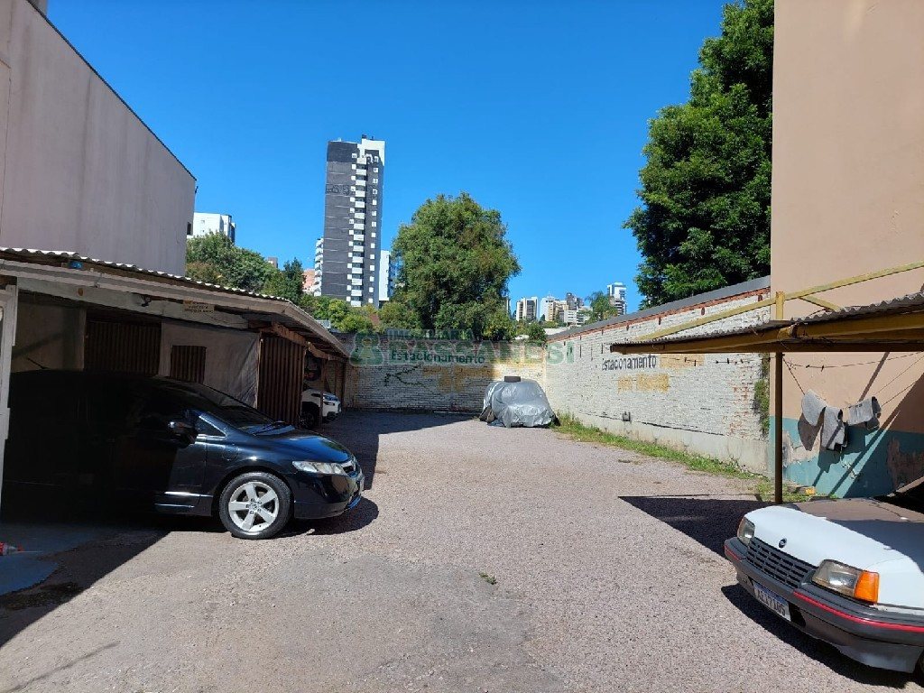 Terreno à venda no bairro Pio X em Caxias do Sul/RS